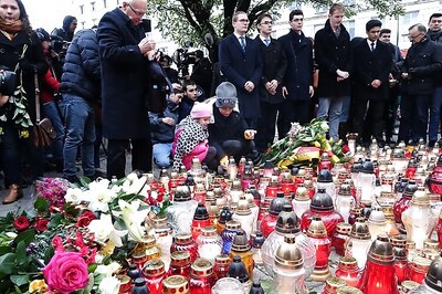 'Three teams' in Paris onslaught as police hunt suspects