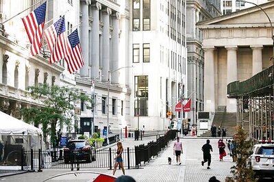 World shares march higher as S&P 500 nears all-time record