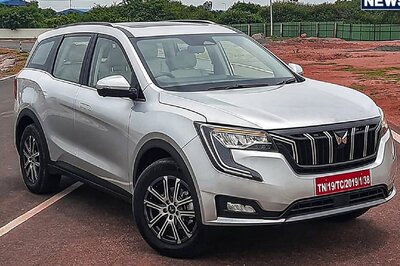 Year Ender 2021: Top Seven-Seater SUVs Under Rs 30 Lakh in India - Bigger is Better!