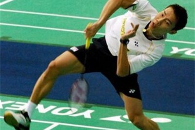 Top seeds advance in World Badminton Championships