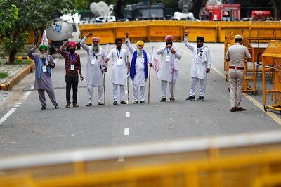 200 Farmers Reach Jantar Mantar for Protest Against Farm Laws Amid Parliament Session