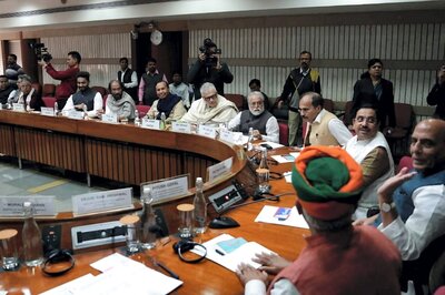 Parliament Winter Session: At All-party Meet, Opposition Demands Discussions on Inflation, Sino-India Stand-off