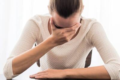 Sitting for Long Hours Can be Harmful to Your Body, see the Adverse Effects it Creates