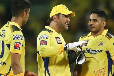 'No No-balls or Wides': MS Dhoni Says He'll Quit CSK Captaincy if Bowlers Don't Improve