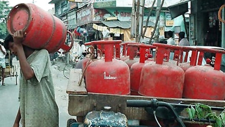 Maha to provide 3 additional LPG cylinders, with income catch