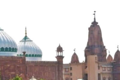 News18 Evening Digest: Mathura Court Orders Survey of Shahi Idgah Mosque & Other Top Stories