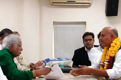 Not Just Kharge vs Tharoor: Ex-Jharkhand Minister KN Tripathi too is Contesting for Congress Top Post