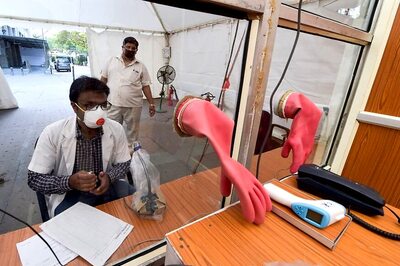 Delhi's 'Flu Corner' Facilitates Safe Screening of COVID-19 Patients