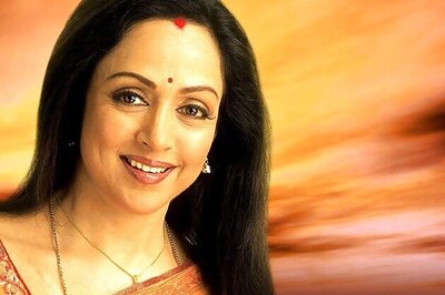Vote out Congress from Manipur: Hema Malini