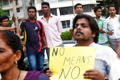Gurugram: Man Booked for Hitting Woman's Car, Making 'Obscene Gestures'