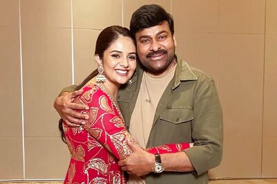 Sreemukhi Roped In For Item Song In Chiranjeevi's Vishwambhara: Report