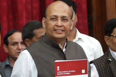 Congress tries to seek consensus on Lokpal