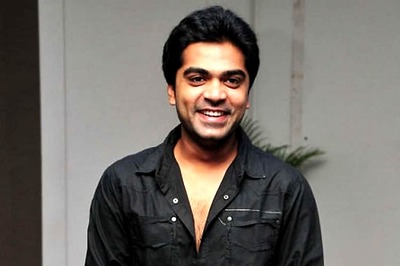 Simbu's 'Vaalu' is like a Rajinikanth film: Vijay Chander