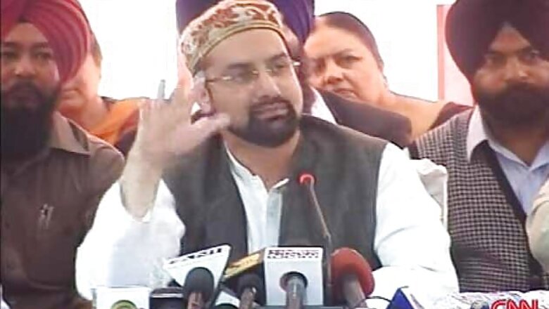 Mirwaiz opposes concert by German Embassy amid LoC tensions