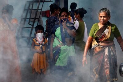 How Dharavi's Narrow Lanes Put Up a Big Fight Against Covid-19 Not Once But Twice