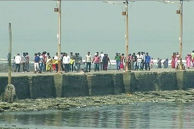 Women To Remain Barred from Haji Ali Shrine For Now
