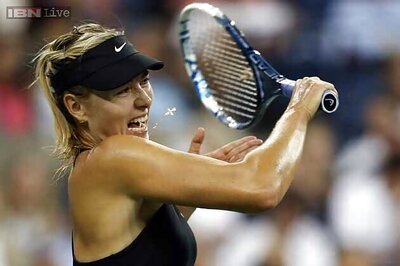 Sharapova opens season with easy win; Serena loses in Perth
