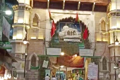 Eid Celebrations at Ajmer Dargah Hit After Slogans by Khadims, Sellers Complain of 'Loss of Crores'
