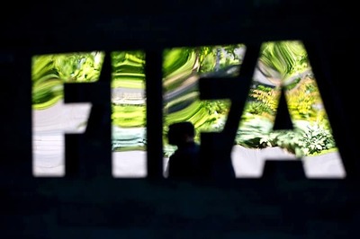 Switzerland make more arrests in FIFA corruption scandal: report