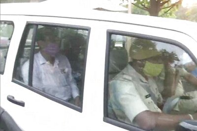 Rajasthan Political Crisis Highlights: SOG Team Arrives at Gurugram Resort as Hunt Continues for Missing MLAs Amid Accusations of 'Horse-trading'