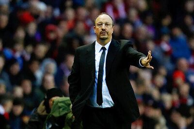 Benitez pleads for Chelsea support after outburst