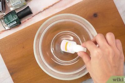 How to Open Nail Glue