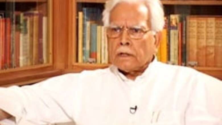 Natwar joins hands with Karunakaran