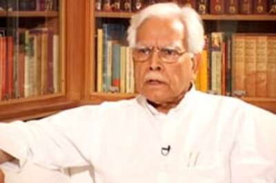 Natwar joins hands with Karunakaran