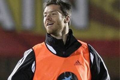 Real Madrid lower bid Xabi Alonso: Report