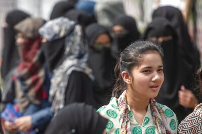 Guest Lecturer in Karnataka Resigns Over Alleged Denial to Wear Hijab