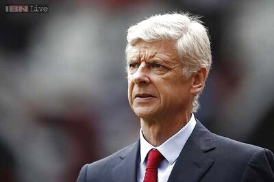 Fitness doubts remain in Arsenal defence for Newcastle