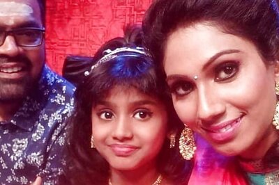 Thaadi Balaji’s Wife Nithya Praises Simbu, Targets Kamal Haasan, his Party