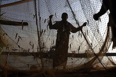 22 Tamil Nadu fishermen held by Lankan Navy
