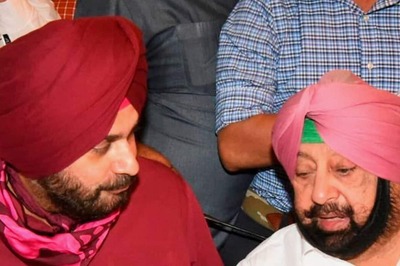 After J&K Row, Sketch of Indira Gandhi Drives Wedge Between Sidhu, Amarinder in Latest Headache for Cong