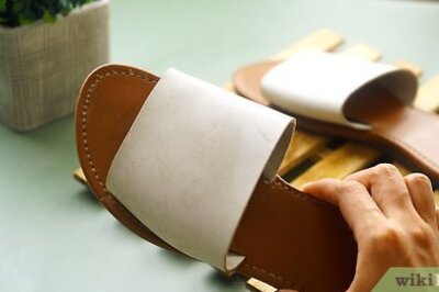 How to Clean Leather Sandals