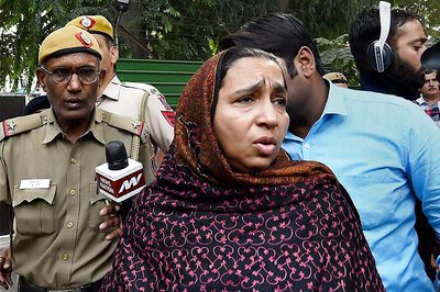 Rajnath Singh Meets Missing Student Najeeb Ahmed's Mother, Assures Help