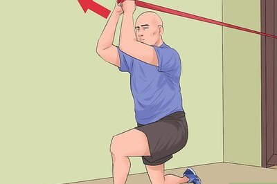 Using a Theraband to Perform Flexible, Effective Workouts