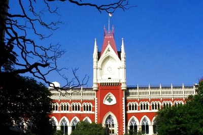 Press Reporter is Expected to Make Public Aware of Illegal Activities in an Honest Way: Calcutta HC
