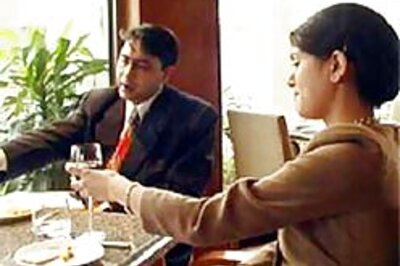 Men, not women, choose romance over success