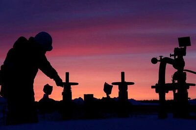 HPCL Joins Talks to Buy Stake in Russian Oil Fields