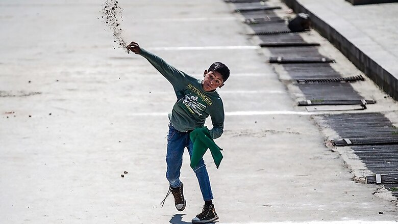 New Generation of Kashmir Conflict, Up Close and Personal