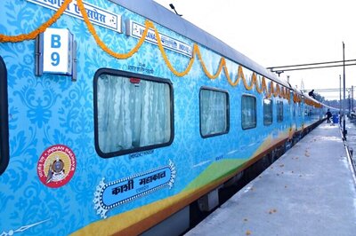 Flagged off by PM, Kashi Mahakal Express Leaves Varanasi With a Seat Reserved for Lord Shiva