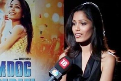 Slumdog actress dumps boyfriend of four years