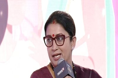 'Beware, Hide Your Property Papers': Smriti Irani's Appeal To Amethi Residents, Says 'If Robert Vadra Knows...'