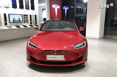 Indian-Origin Tesla Owner Banned for Using Autopilot on UK Highway