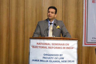 Days Before Polls, Gaurav Bhatia Quits SP, Says Not Joining Any Other Party