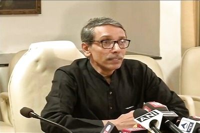 JNU Students Protest Outside VC Jagadesh Kumar's House, Demand to Know Whereabouts of Najeeb Ahmad