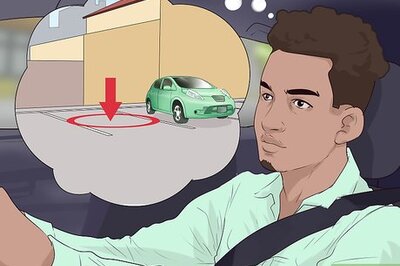 How to Park Safely in Small Space