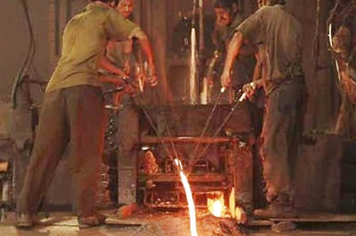 Eight Core Industries' Output Contracts 15% in June Due to Fall in Production