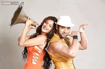 'Khiladi' 'invades' Bengal turf ahead of pujas